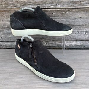 ECCO Soft 7 Zip Bootie
